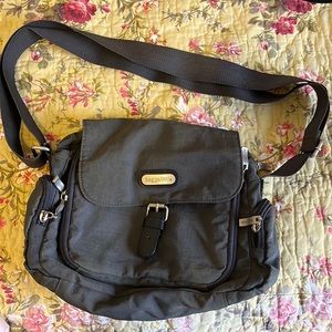 Baggallini Grey crossbody bag